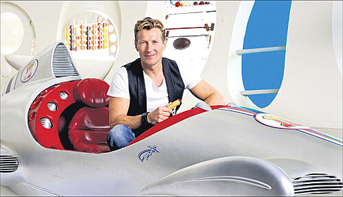 Click image for larger version

Name:	live-in-me.jpg
Views:	351
Size:	299,1 KB
ID:	184238