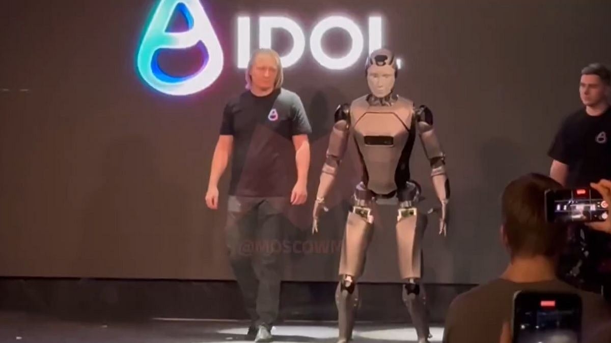 Click image for larger version

Name:	russiahumanrobot.jpg
Views:	53
Size:	165,3 KB
ID:	211819