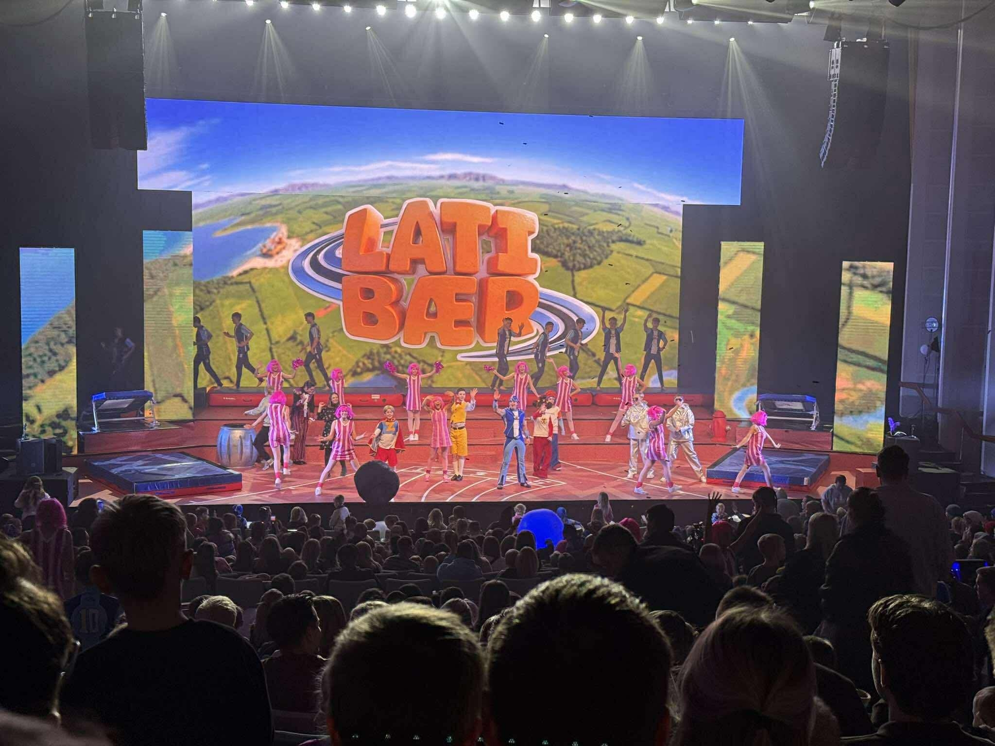 Click image for larger version  Name:	latibaer-show-1.jpg Views:	0 Size:	802,4 KB ID:	213098